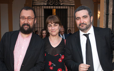 Los escritores Hipólito G. Navarro, Sara Mesa (ganadora del Premio Málaga de Novela) y Daniel Ruiz (Premio Tusquets).